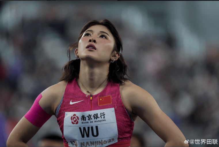 打破尘封11年纪录！吴艳妮泪洒赛场后发文：我就是战斗天使